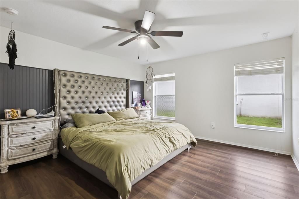 For Sale: $360,000 (3 beds, 2 baths, 1795 Square Feet)