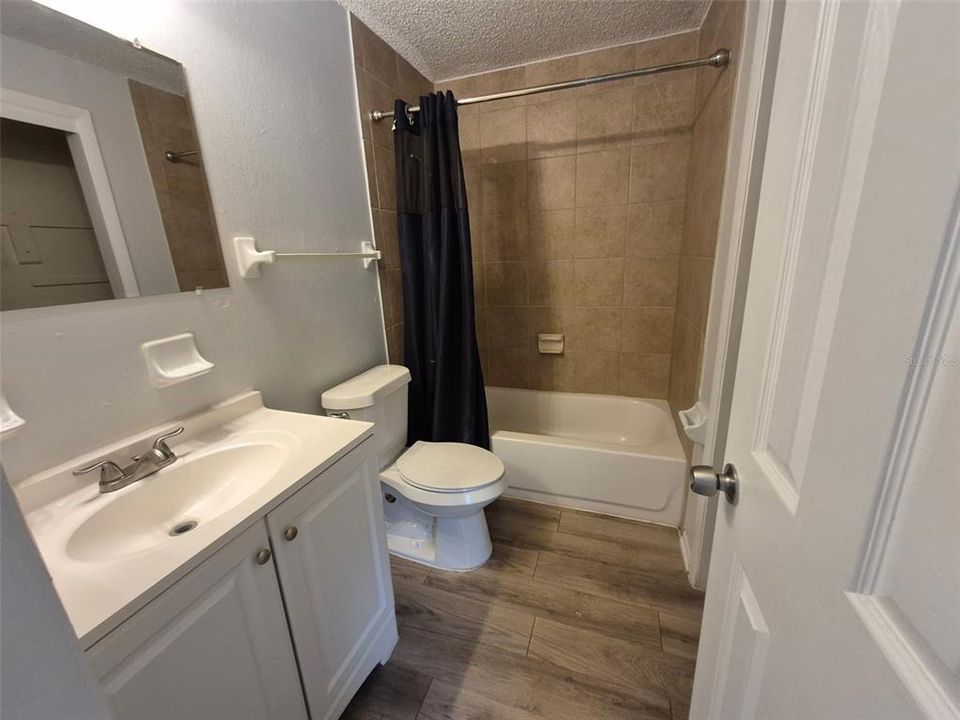 В аренду: $1,350 (1 спален, 1 ванн, 575 Квадратных фут)