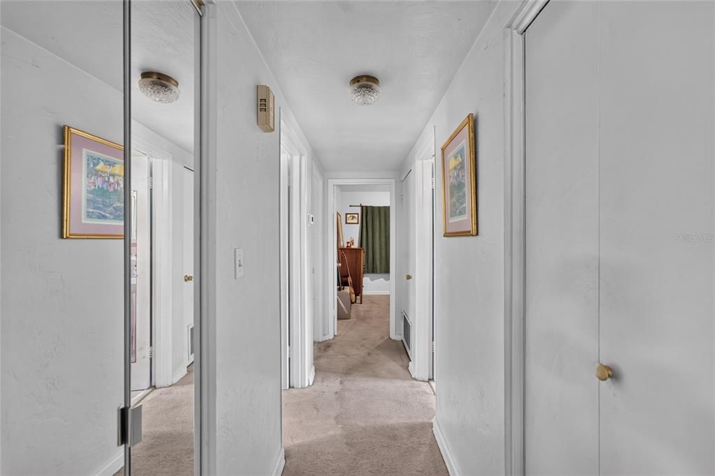 En Venta: $245,000 (3 camas, 1 baños, 1049 Pies cuadrados)