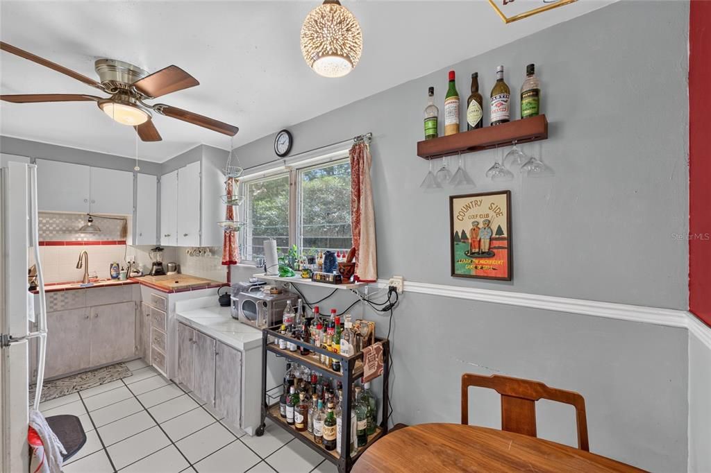 En Venta: $245,000 (3 camas, 1 baños, 1049 Pies cuadrados)