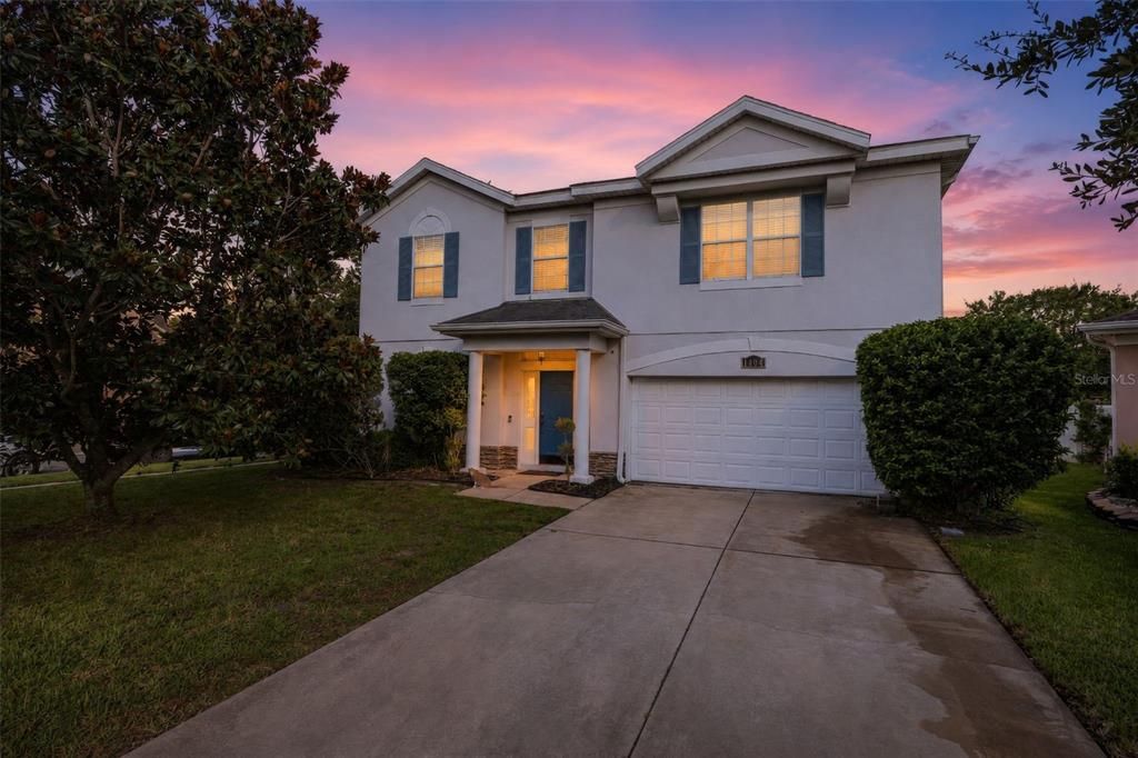 For Sale: $520,000 (5 beds, 3 baths, 2805 Square Feet)