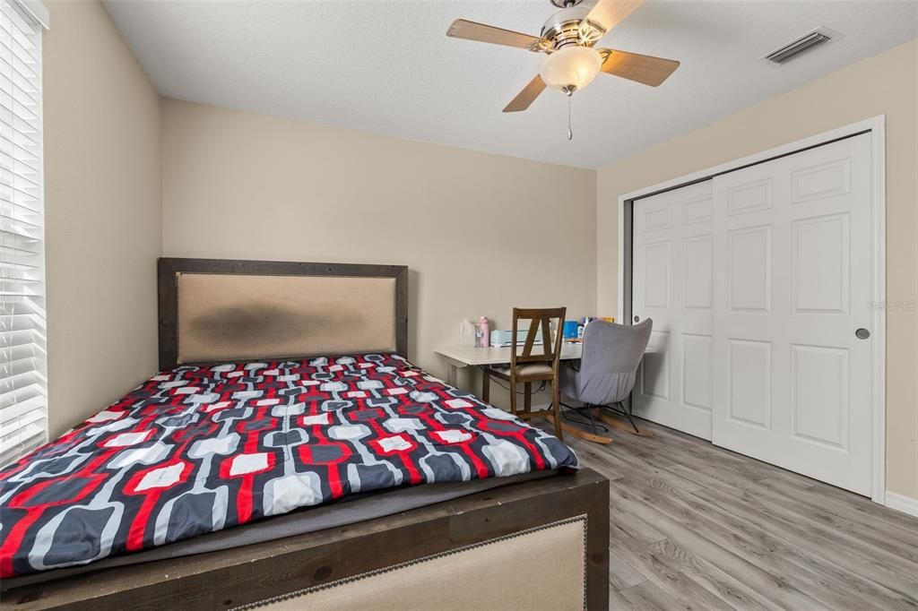 For Sale: $520,000 (5 beds, 3 baths, 2805 Square Feet)