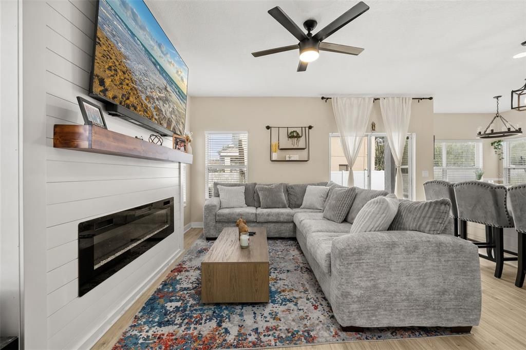 For Sale: $520,000 (5 beds, 3 baths, 2805 Square Feet)