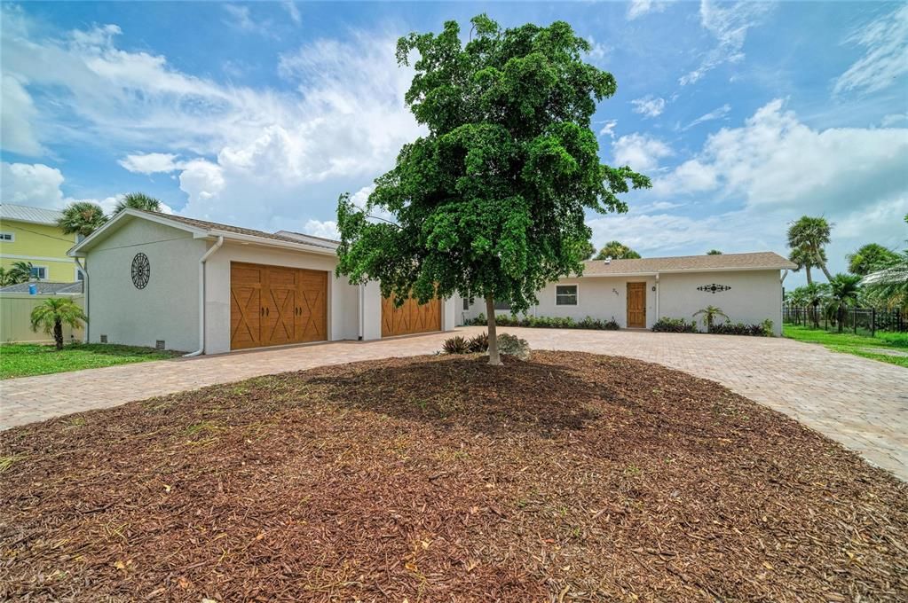 En Venta: $1,200,000 (3 camas, 2 baños, 1707 Pies cuadrados)