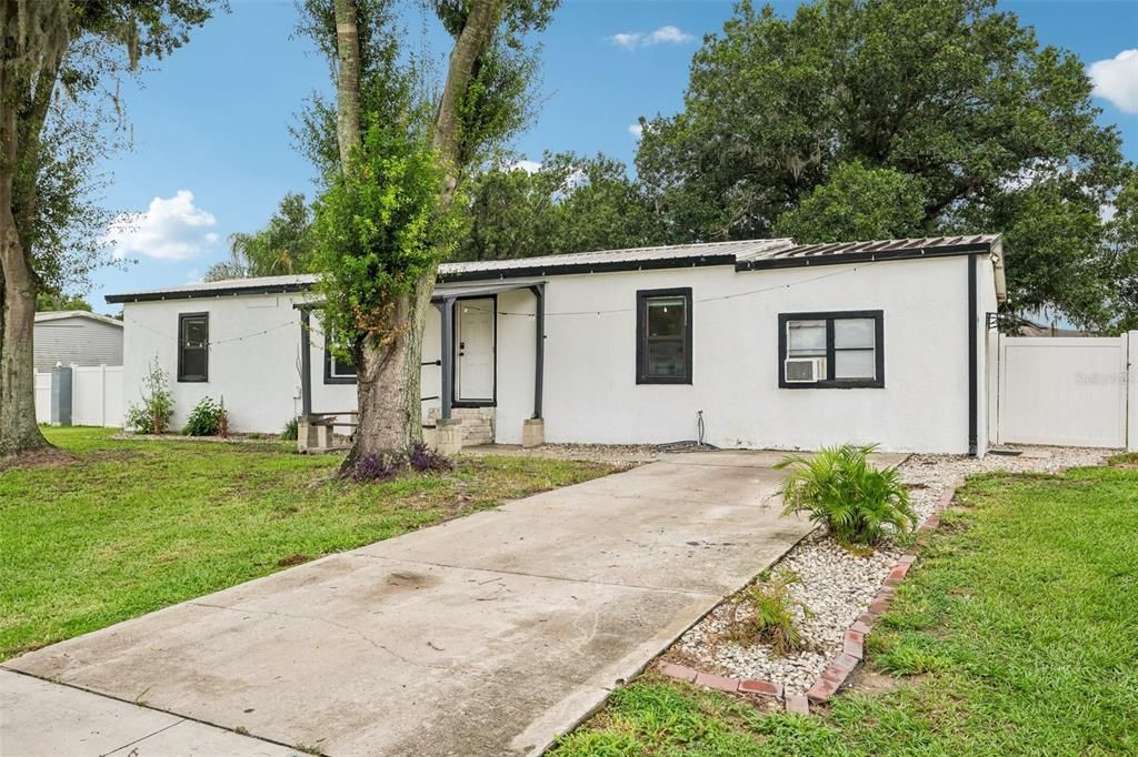 En Venta: $235,000 (3 camas, 2 baños, 1152 Pies cuadrados)