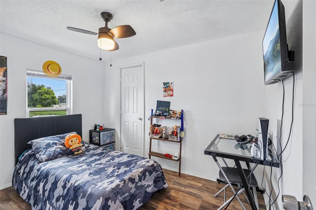 En Venta: $235,000 (3 camas, 2 baños, 1152 Pies cuadrados)