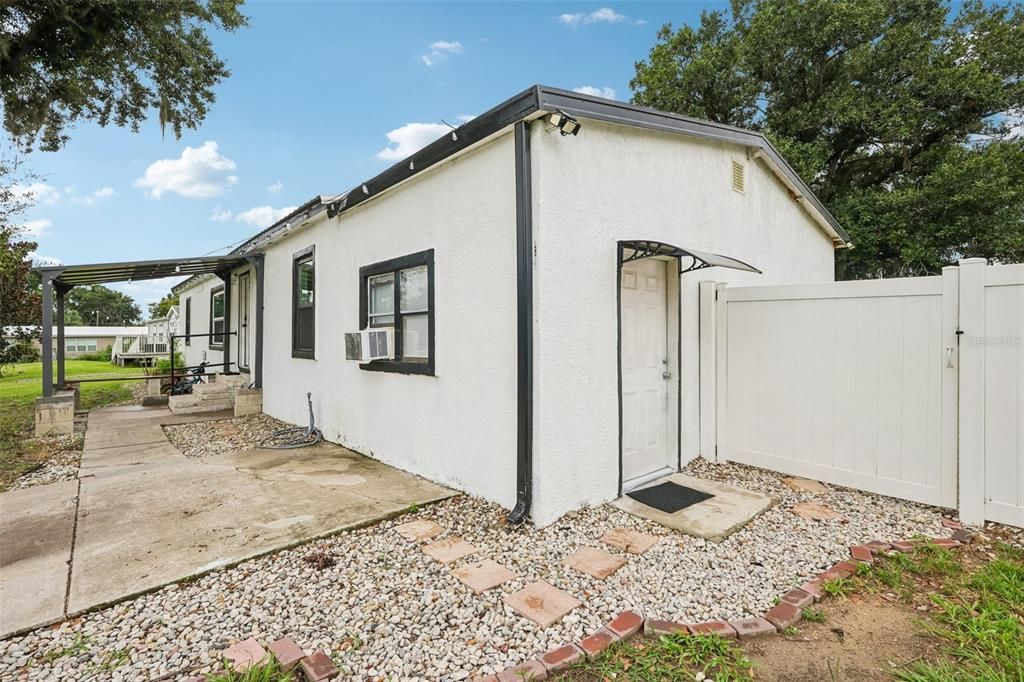 En Venta: $235,000 (3 camas, 2 baños, 1152 Pies cuadrados)