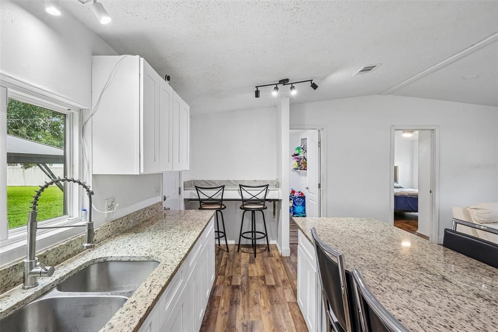 En Venta: $235,000 (3 camas, 2 baños, 1152 Pies cuadrados)