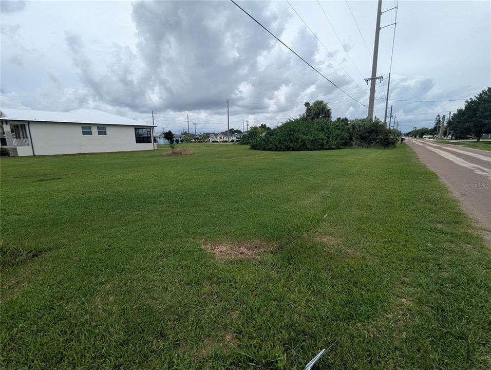 待售: $59,900 (0.30 acres)