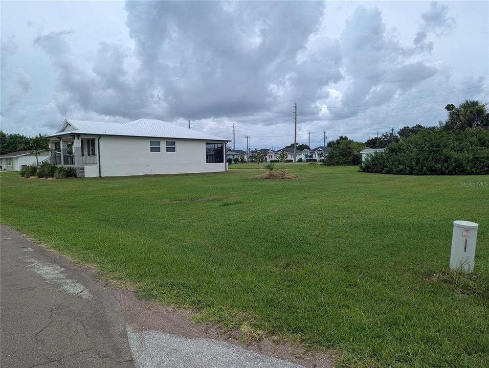 待售: $59,900 (0.30 acres)