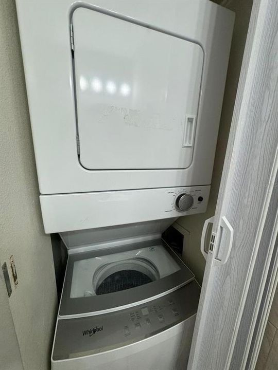 В аренду: $1,250 (1 спален, 1 ванн, 549 Квадратных фут)