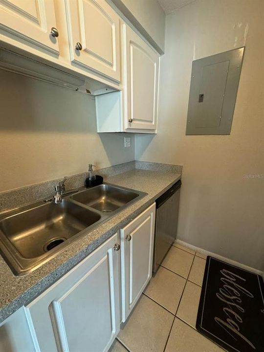 В аренду: $1,250 (1 спален, 1 ванн, 549 Квадратных фут)
