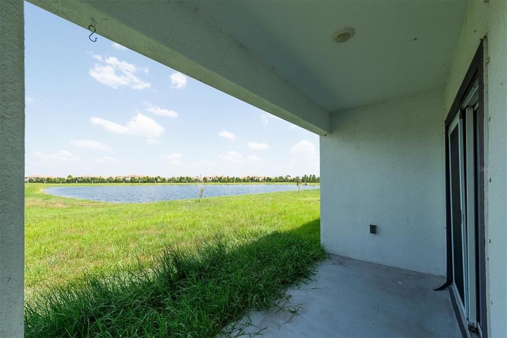 В аренду: $2,400 (3 спален, 2 ванн, 1516 Квадратных фут)