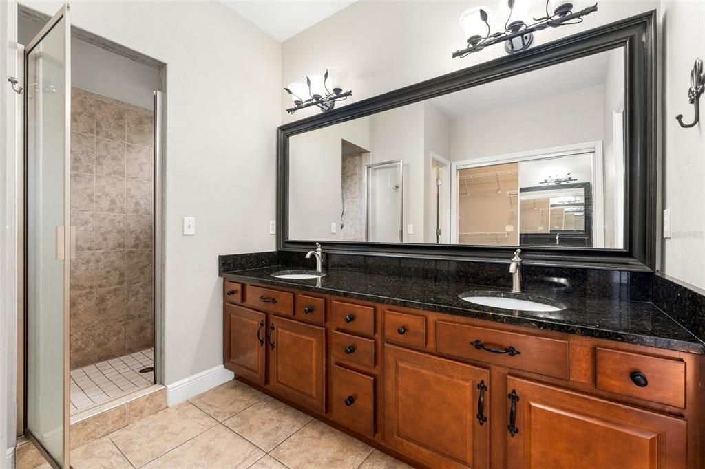 For Sale: $359,999 (3 beds, 2 baths, 1510 Square Feet)