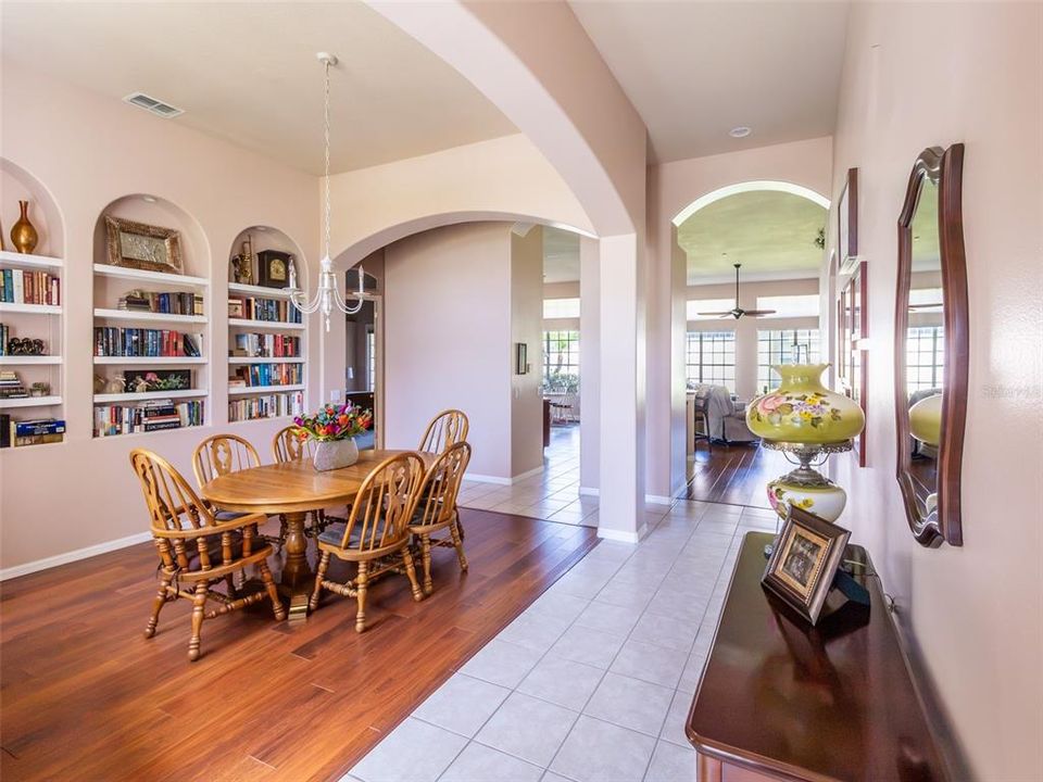 En Venta: $500,000 (4 camas, 3 baños, 2665 Pies cuadrados)