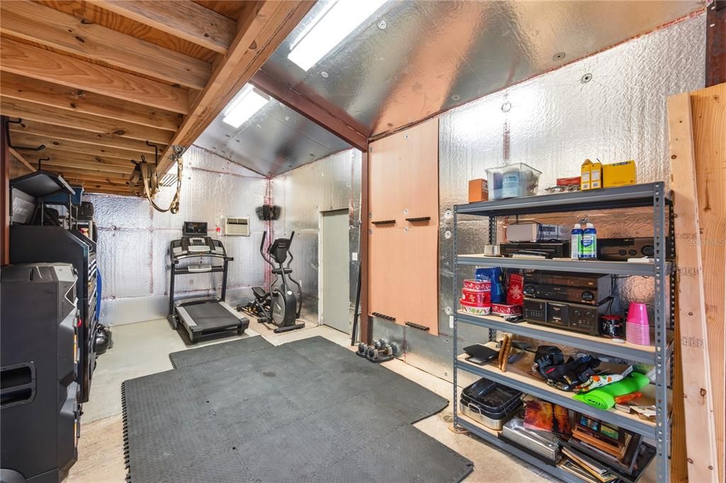 En Venta: $499,000 (3 camas, 2 baños, 1704 Pies cuadrados)
