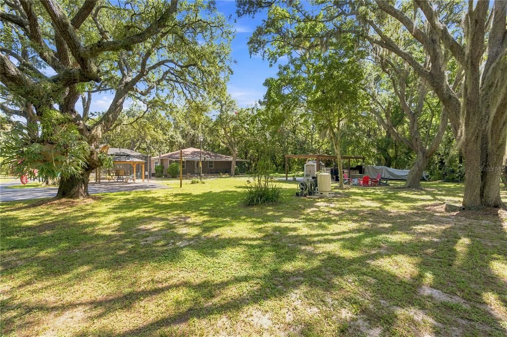 En Venta: $499,000 (3 camas, 2 baños, 1704 Pies cuadrados)
