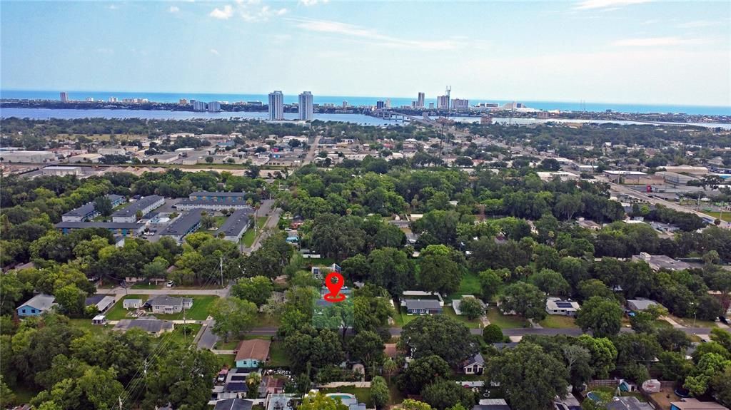 В аренду: $2,000 (3 спален, 1 ванн, 1232 Квадратных фут)