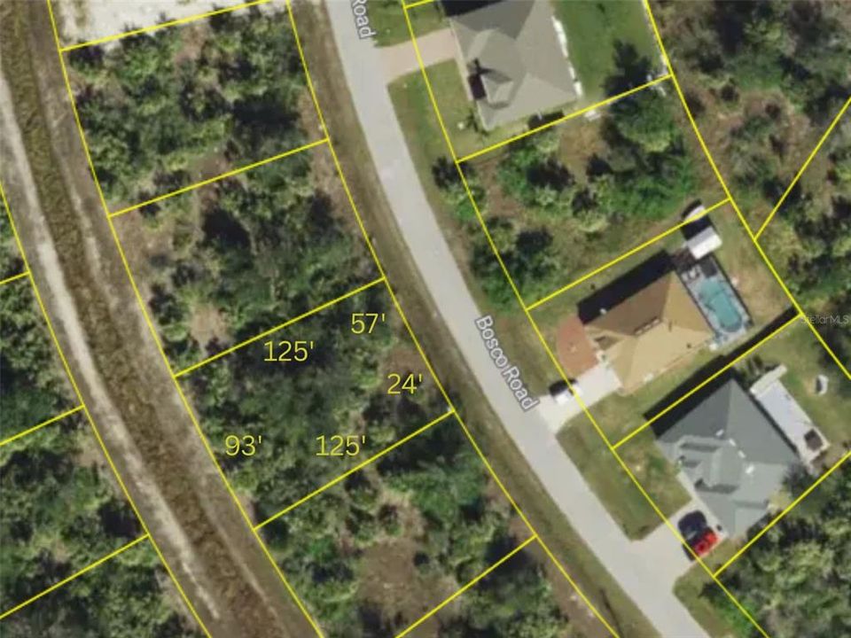 На продажу: $33,900 (0.25 acres)