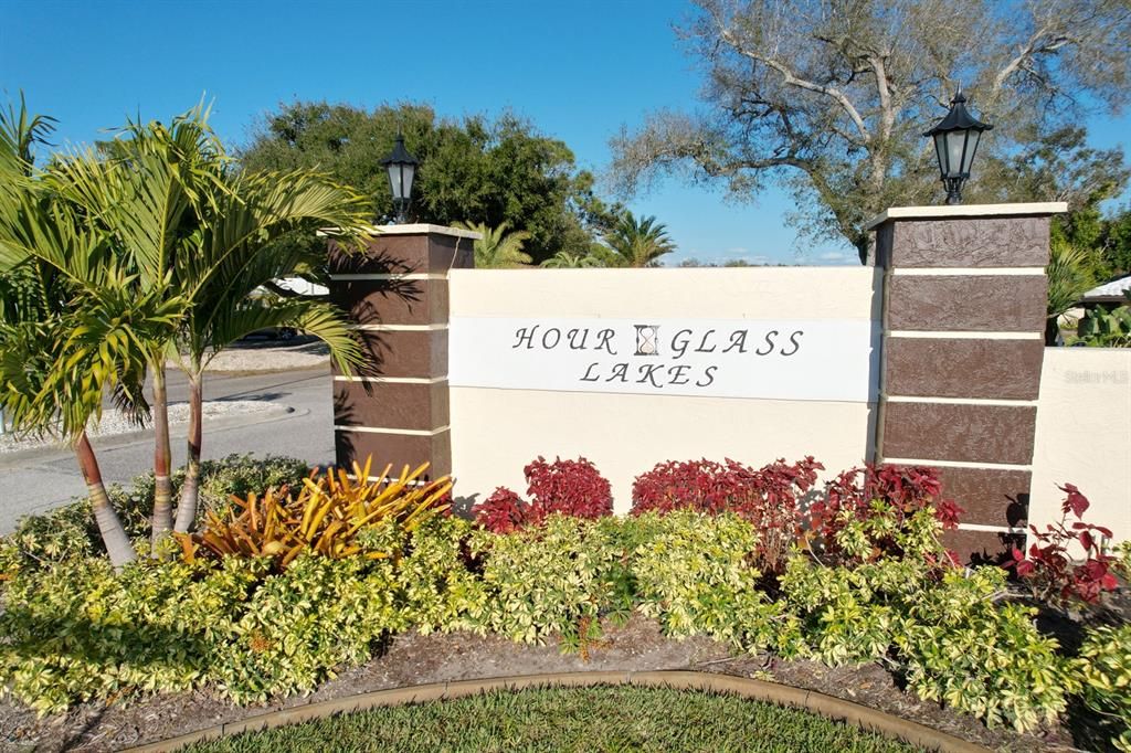 For Sale: $375,000 (2 beds, 2 baths, 1770 Square Feet)