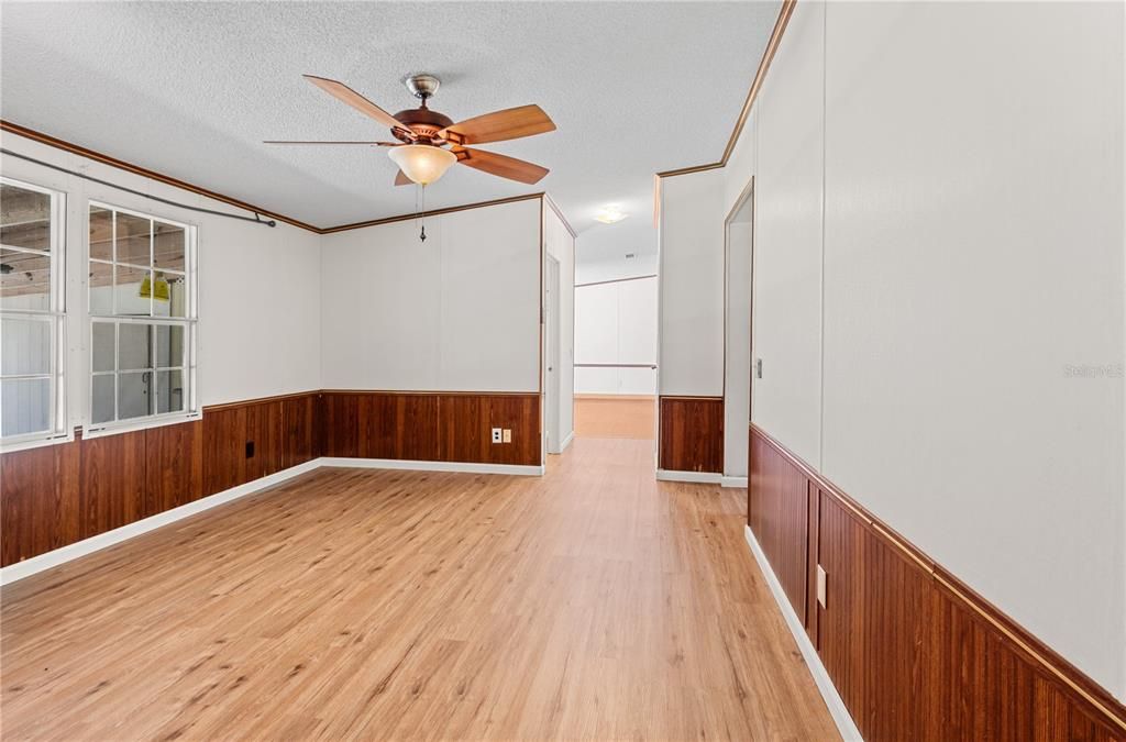 En Venta: $450,000 (3 camas, 3 baños, 1784 Pies cuadrados)