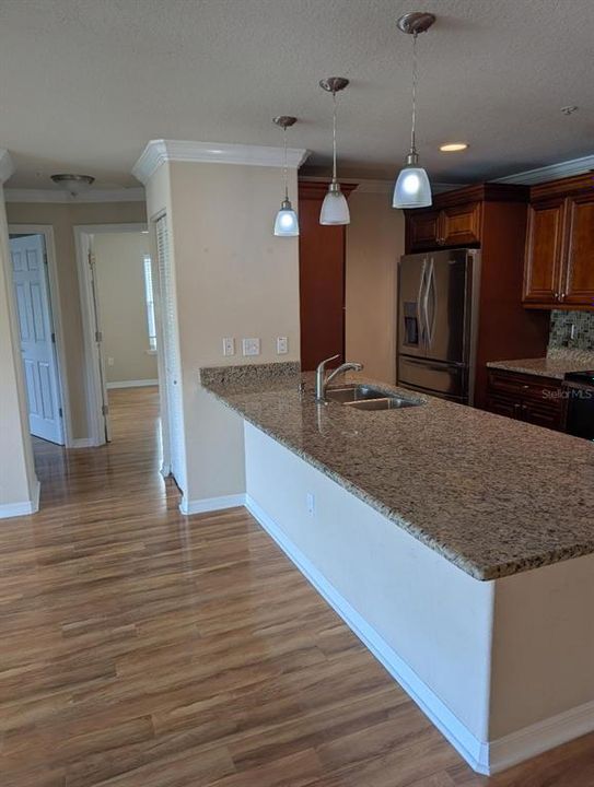 For Sale: $215,000 (3 beds, 2 baths, 1228 Square Feet)