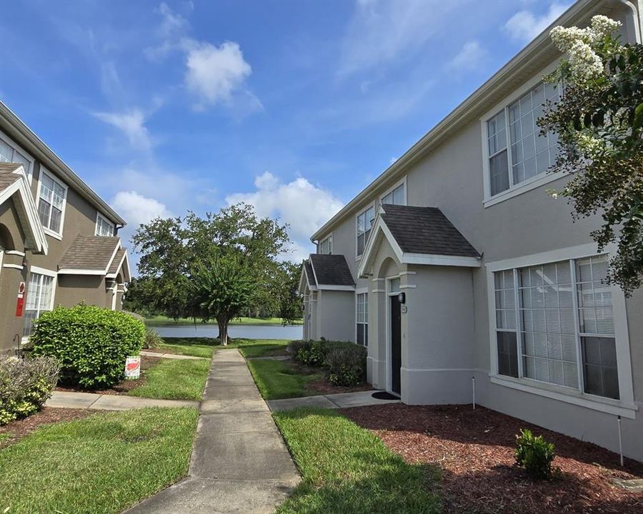 For Rent: $1,595 (1 beds, 1 baths, 776 Square Feet)