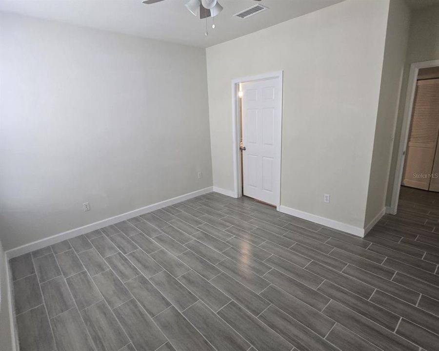 For Rent: $1,595 (1 beds, 1 baths, 776 Square Feet)