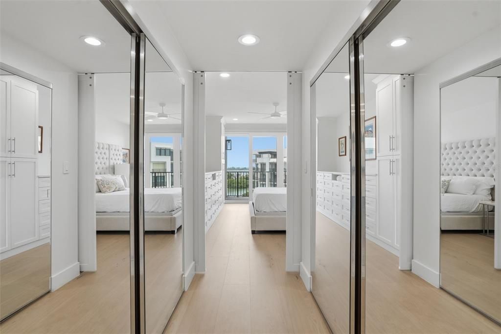 For Sale: $749,000 (2 beds, 2 baths, 1403 Square Feet)