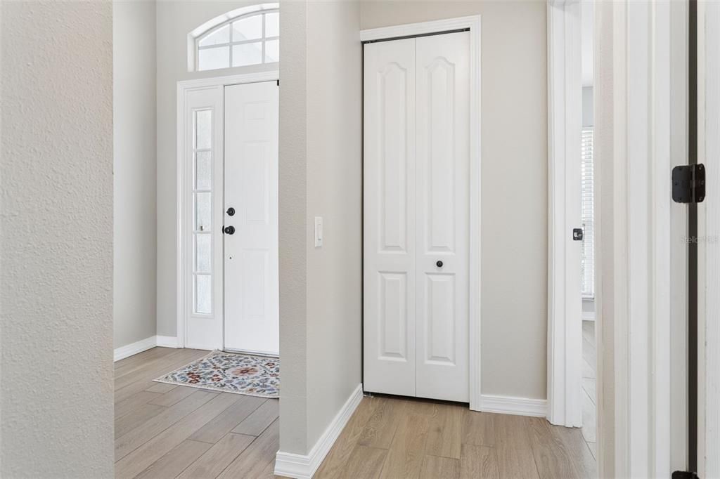 For Sale: $350,000 (3 beds, 2 baths, 1505 Square Feet)