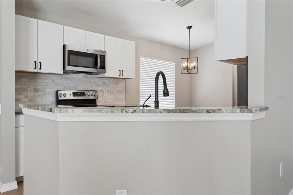 For Sale: $350,000 (3 beds, 2 baths, 1505 Square Feet)
