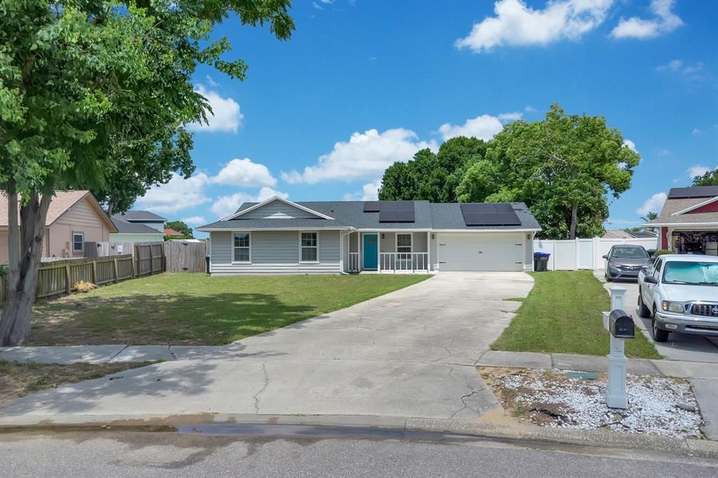 For Sale: $390,000 (3 beds, 2 baths, 1180 Square Feet)