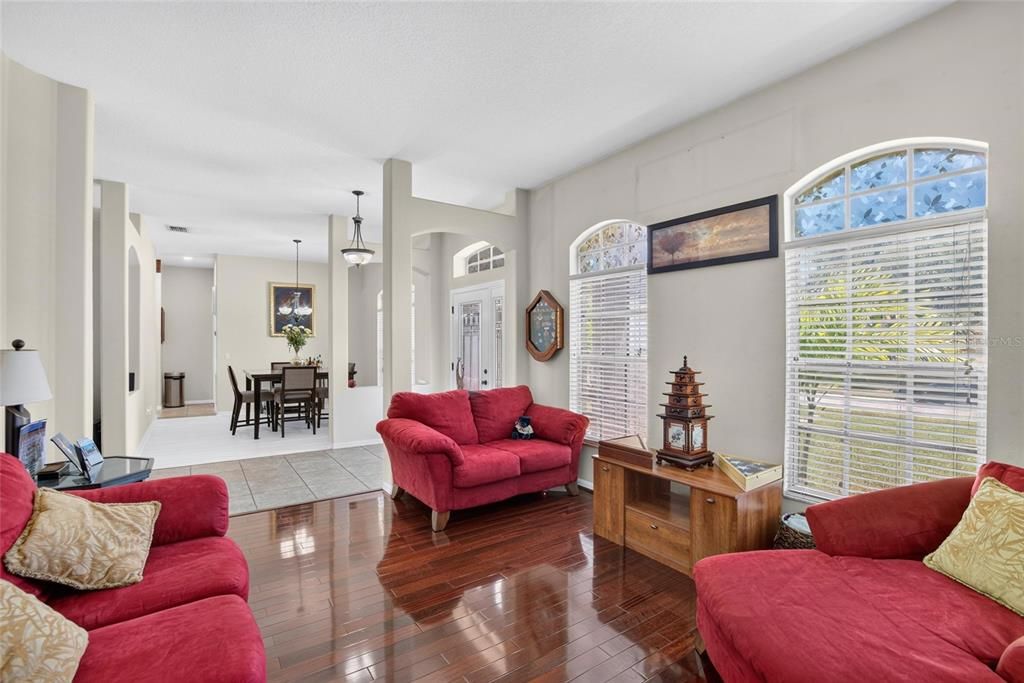 На продажу: $489,900 (3 спален, 2 ванн, 2041 Квадратных фут)
