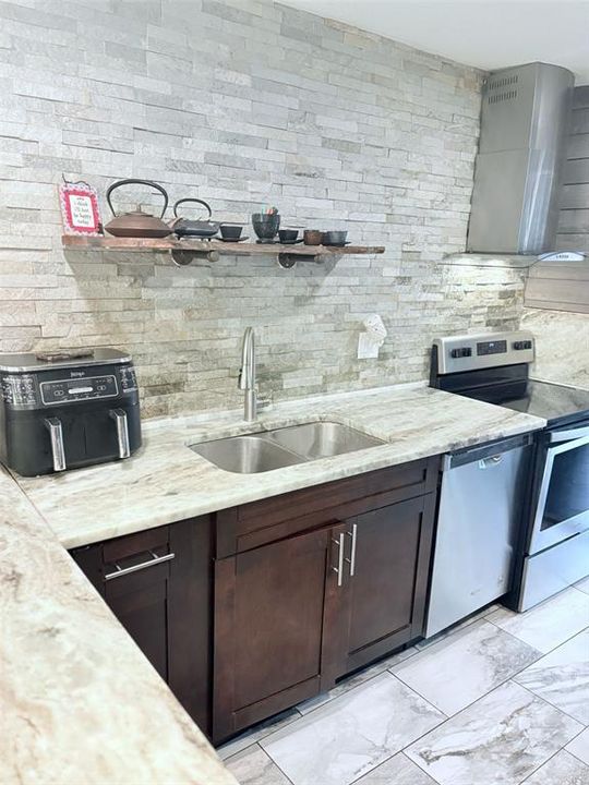 En Renta: $2,800 (3 camas, 2 baños, 1580 Pies cuadrados)