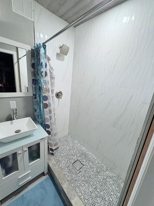 En Renta: $2,800 (3 camas, 2 baños, 1580 Pies cuadrados)