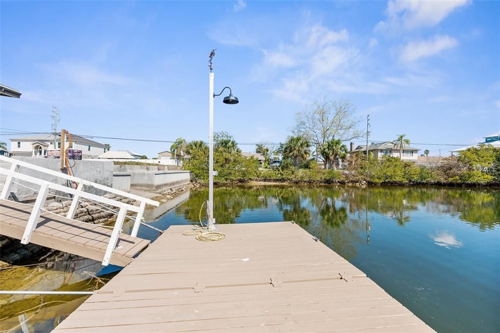 For Sale: $529,900 (2 beds, 2 baths, 1964 Square Feet)