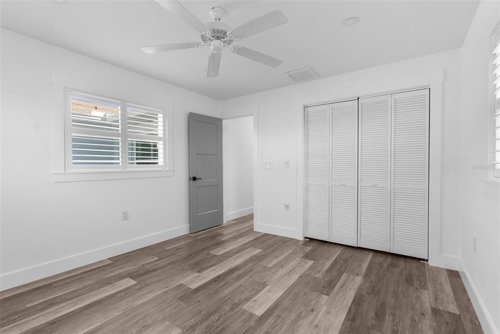 For Sale: $529,900 (2 beds, 2 baths, 1964 Square Feet)