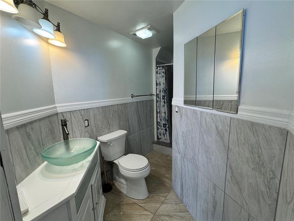 На продажу: $330,000 (3 спален, 2 ванн, 1737 Квадратных фут)