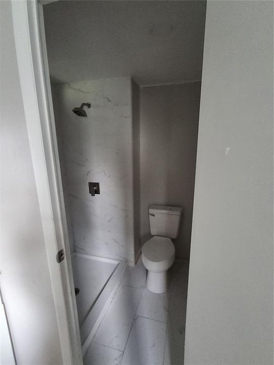 На продажу: $139,950 (2 спален, 2 ванн, 1274 Квадратных фут)