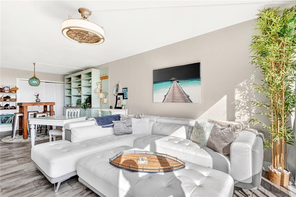En Venta: $315,000 (1 camas, 1 baños, 760 Pies cuadrados)
