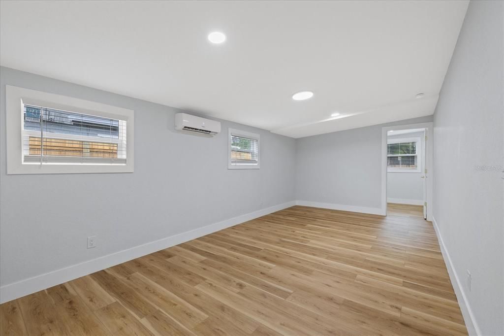 На продажу: $364,900 (3 спален, 2 ванн, 1198 Квадратных фут)