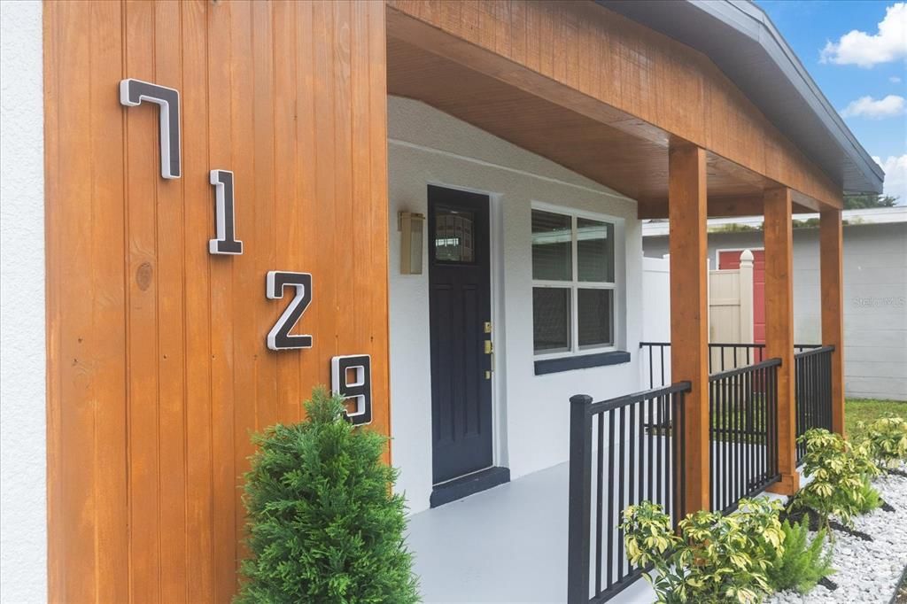 На продажу: $364,900 (3 спален, 2 ванн, 1198 Квадратных фут)