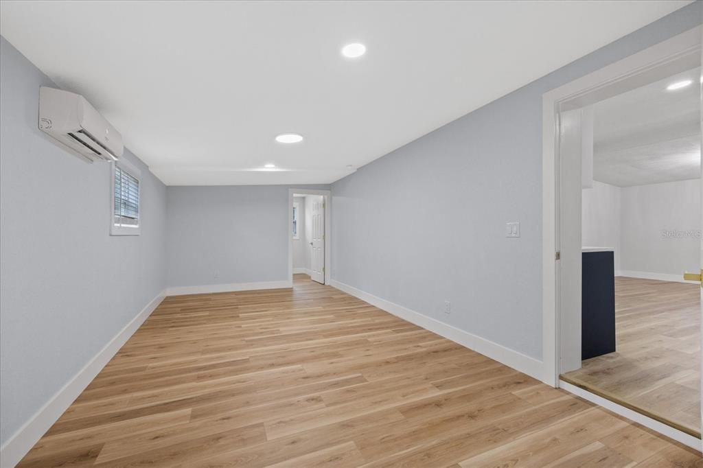 На продажу: $364,900 (3 спален, 2 ванн, 1198 Квадратных фут)
