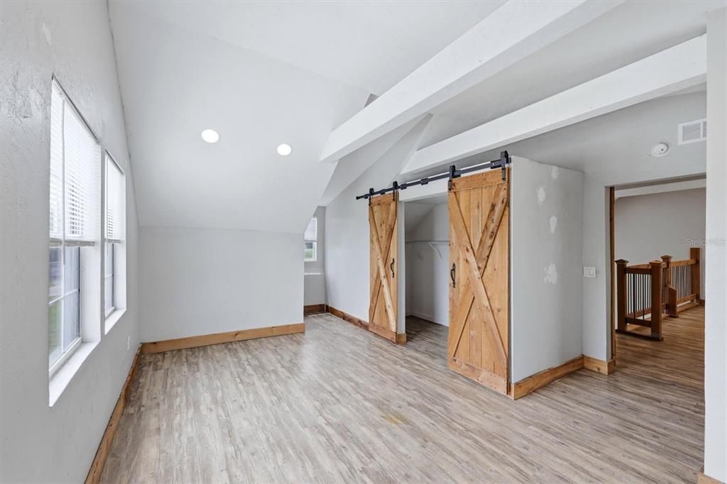 На продажу: $476,900 (3 спален, 2 ванн, 2292 Квадратных фут)