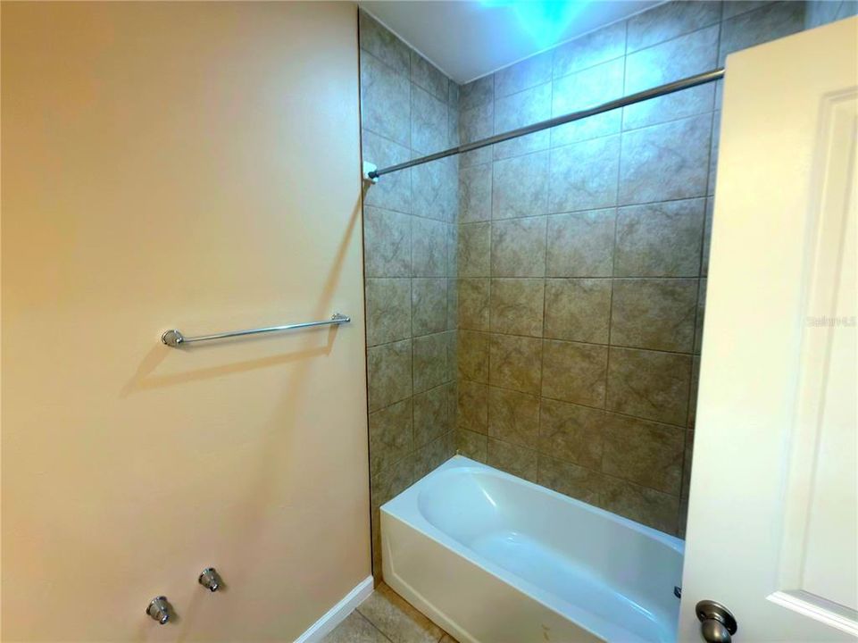 En Renta: $2,500 (4 camas, 2 baños, 1802 Pies cuadrados)