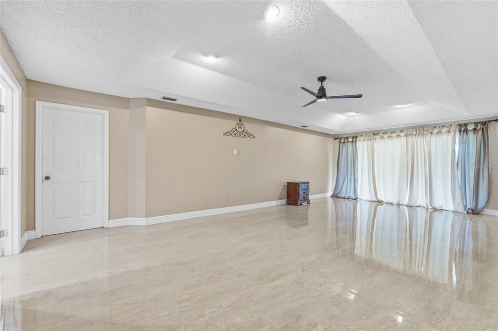 For Rent: $5,990 (4 beds, 3 baths, 3772 Square Feet)