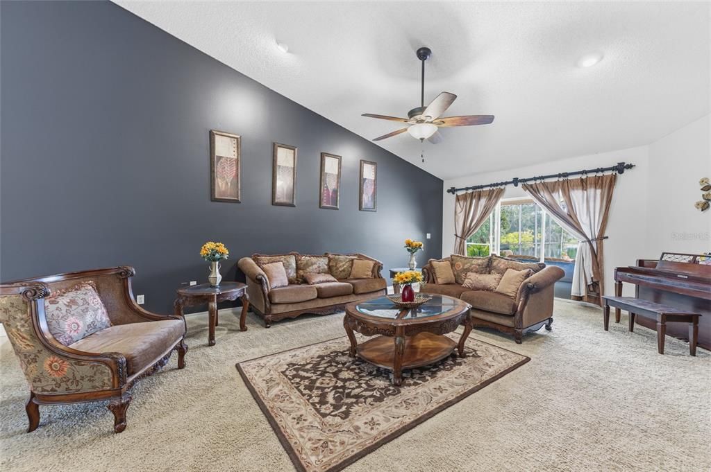 For Rent: $5,990 (4 beds, 3 baths, 3772 Square Feet)