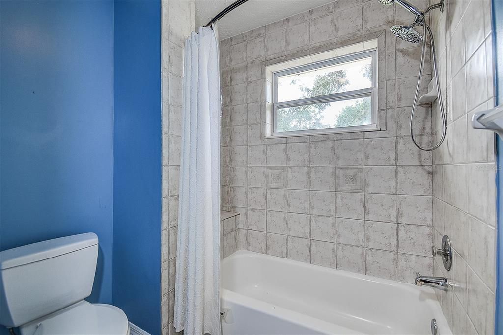 For Sale: $749,900 (3 beds, 2 baths, 2209 Square Feet)