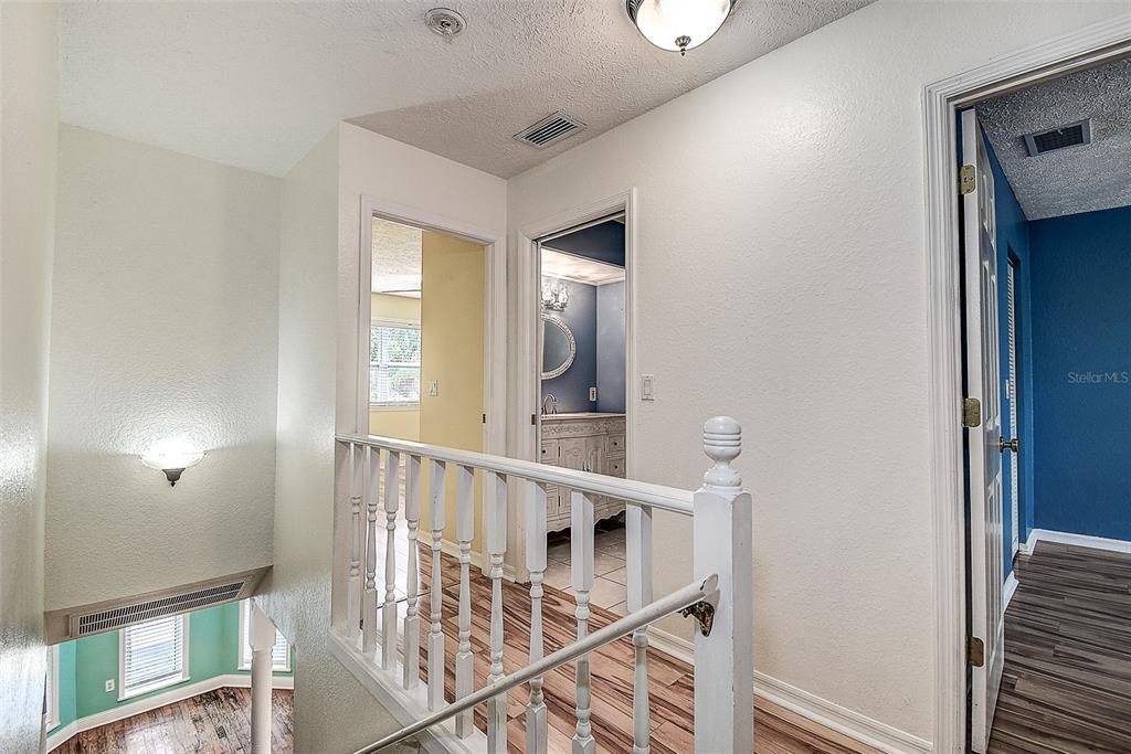 For Sale: $749,900 (3 beds, 2 baths, 2209 Square Feet)