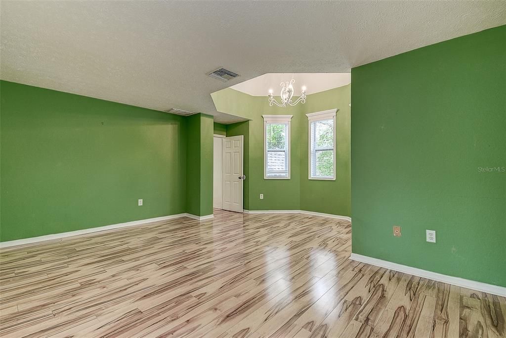 For Sale: $749,900 (3 beds, 2 baths, 2209 Square Feet)